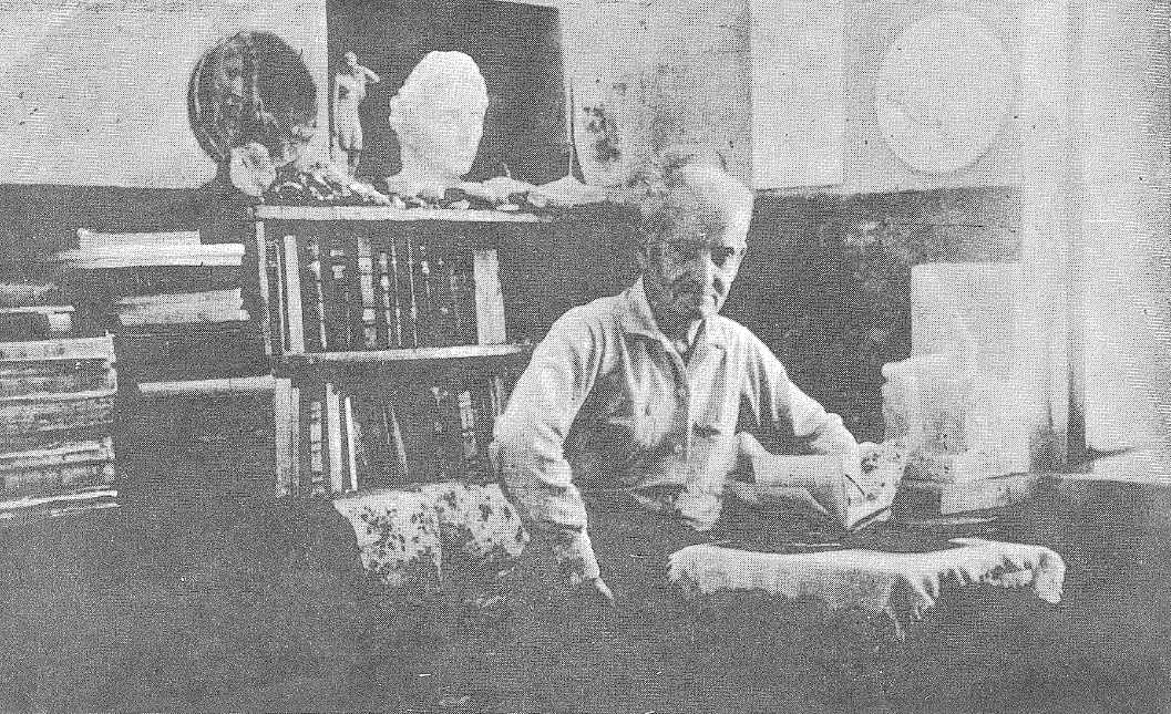 Camille Aboussouan, "Joseph Hoyek, gentilhomme d'un siècle perdu. Hommage a un Prince"